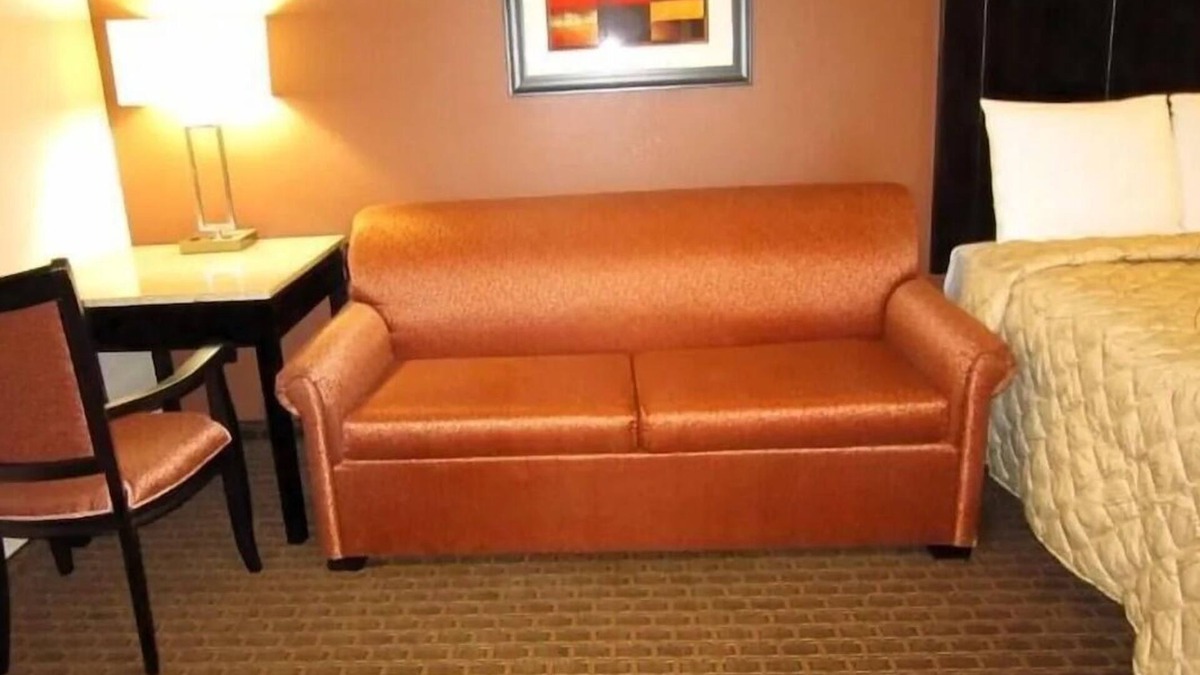 Monmouth Junction Hotel | Enjoy Free Breakfast at Red Carpet Inn and Suites Monmouth | 2 Units