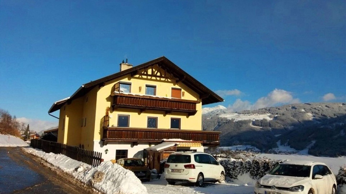 Telfes im Stubai Apartment | Enjoy your summer & winter sports vacation in the Apart-Chalet GletscherGlück!