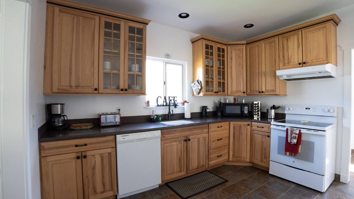 Clatskanie House | Enjoyable 3-bedroom house with WiFi in charming Westport