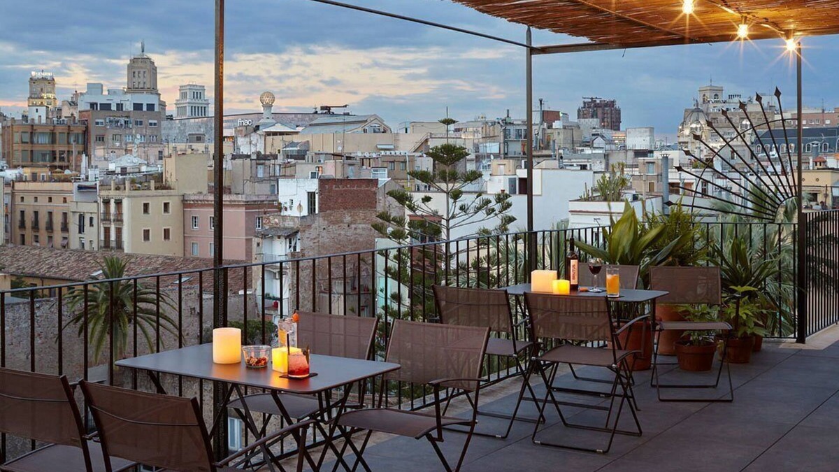 la Vila de Gracia Bed & Breakfast | Ensuite rooms in Gràcia and near the Sagrada Familia! Perfect for big groups!