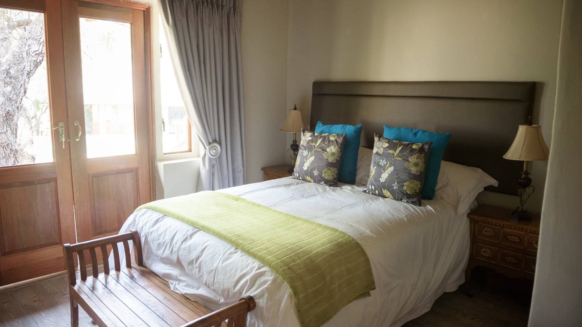 Mookgopong Bed & Breakfast | Entabeni Manor Lodge