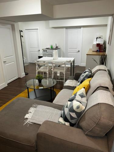 Northeast Edmonton Apartment | Entire 1 bedroom basement suite with Kitchenette and Laundry