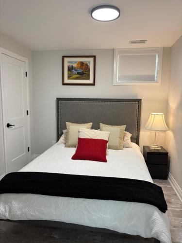 Grand River South Apartment | Entire 2 Bedroom Apartment in Kitchener