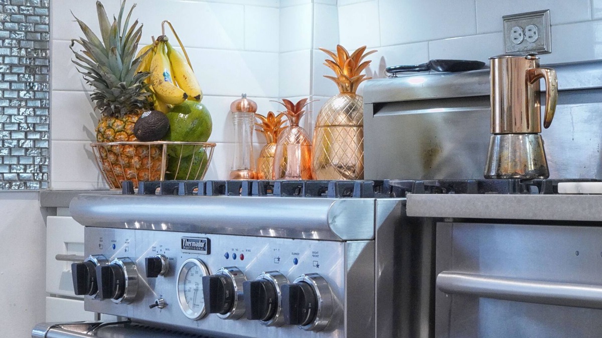 West Bronx House | Entire 3 Bedroom Apartment in a Private House.