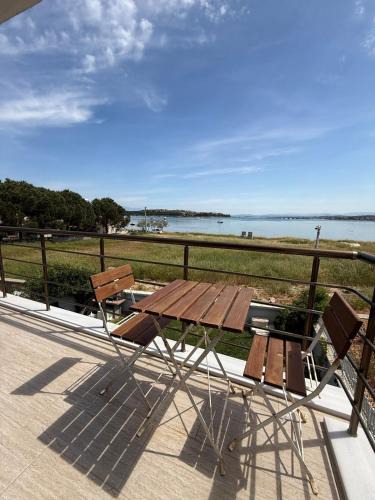 Mithatpasa House | Entire 3-Story Seaside Villa, Sea View with Garden
