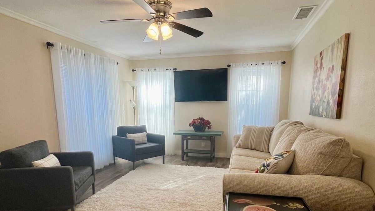 Sayles Blvd. Area House | Entire Beautiful Two Bedroom House With Large Yard