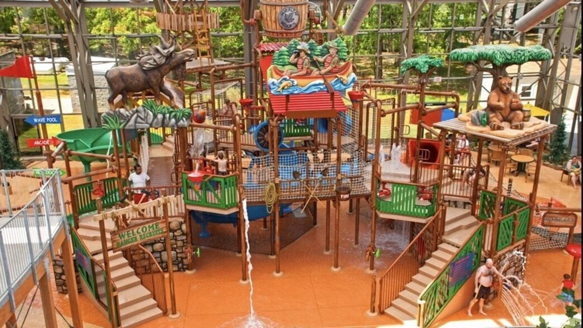 Flint Condo | Entire condo at a Beautiful Resort near Lake Palestine