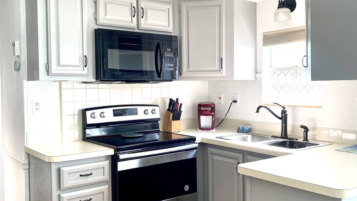 Braden River Resort | Entire Cottage Within Popular Sarasota Resort