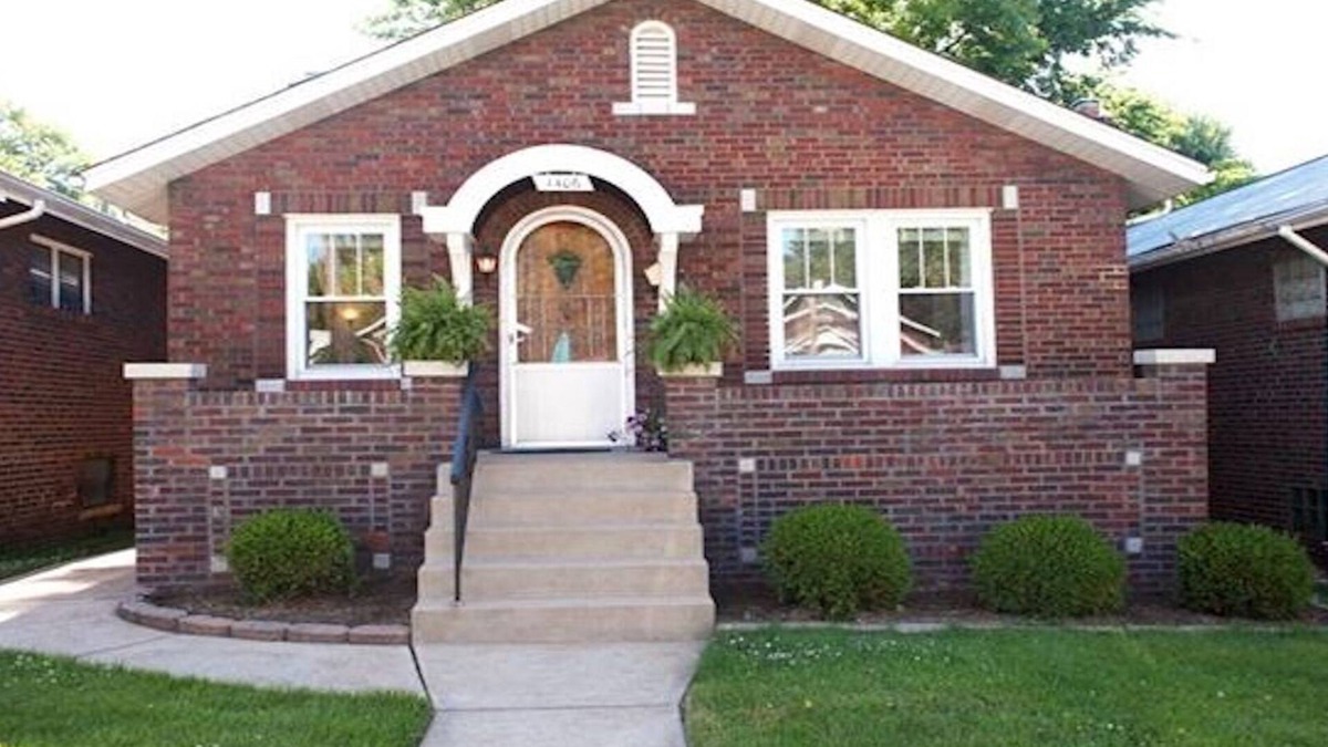 Clayton-Tamm House | Entire Dogtown House near Zoo, Forest Park and Wash U