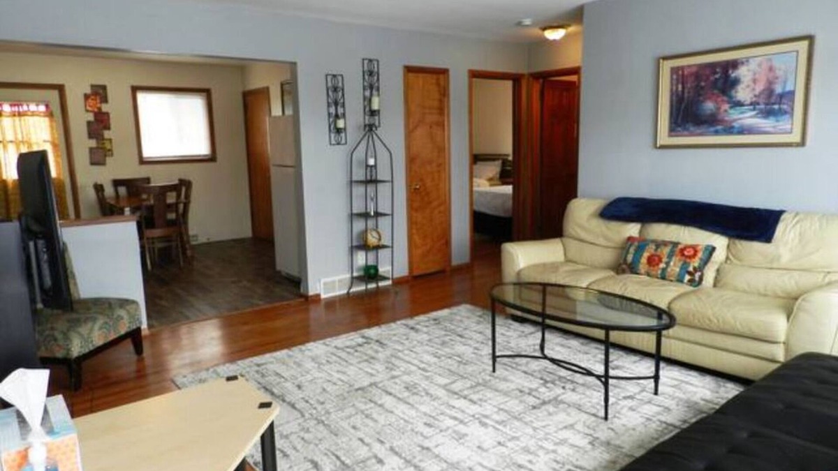 Madison House | Entire duplex next to waterfront