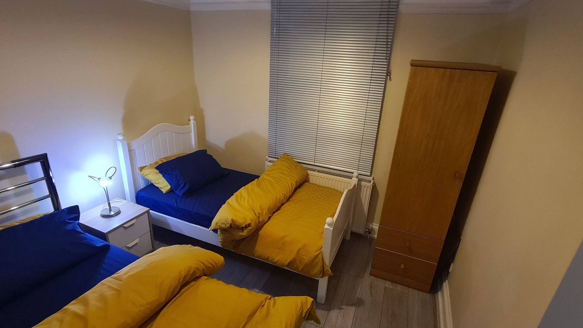 Leyton Apartment | Entire Home/Flat In London (Great Links To Central)