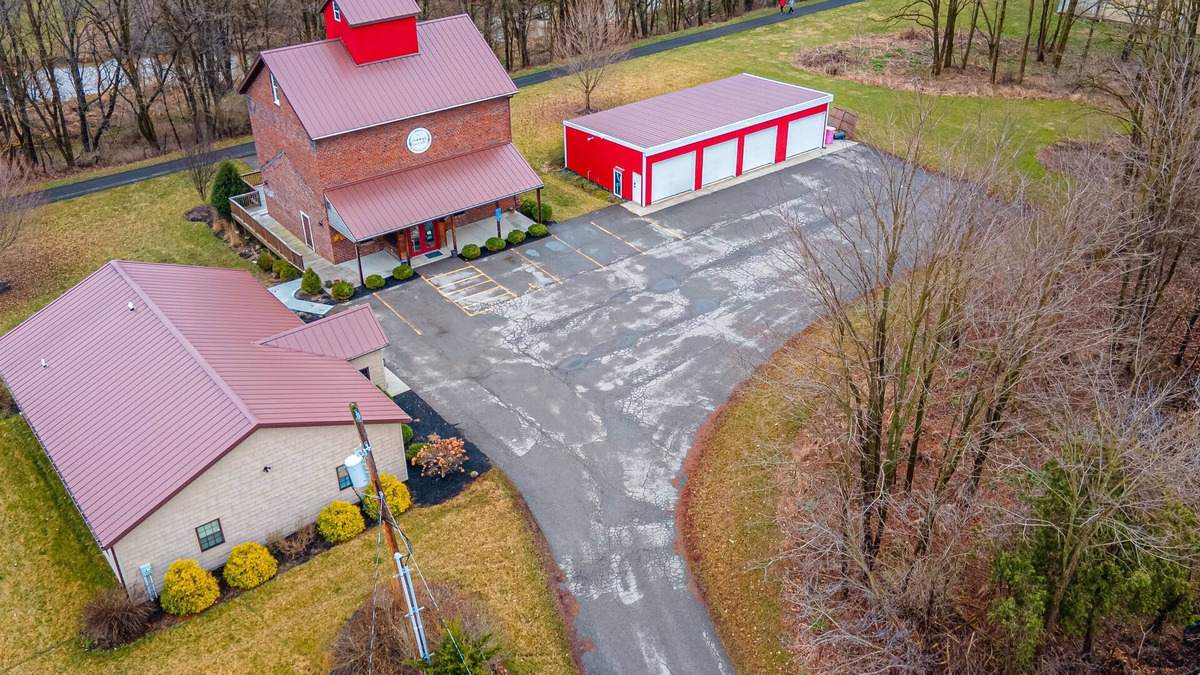 Lexington House | Entire home in Lexington. Very spacious and newly renovated building.