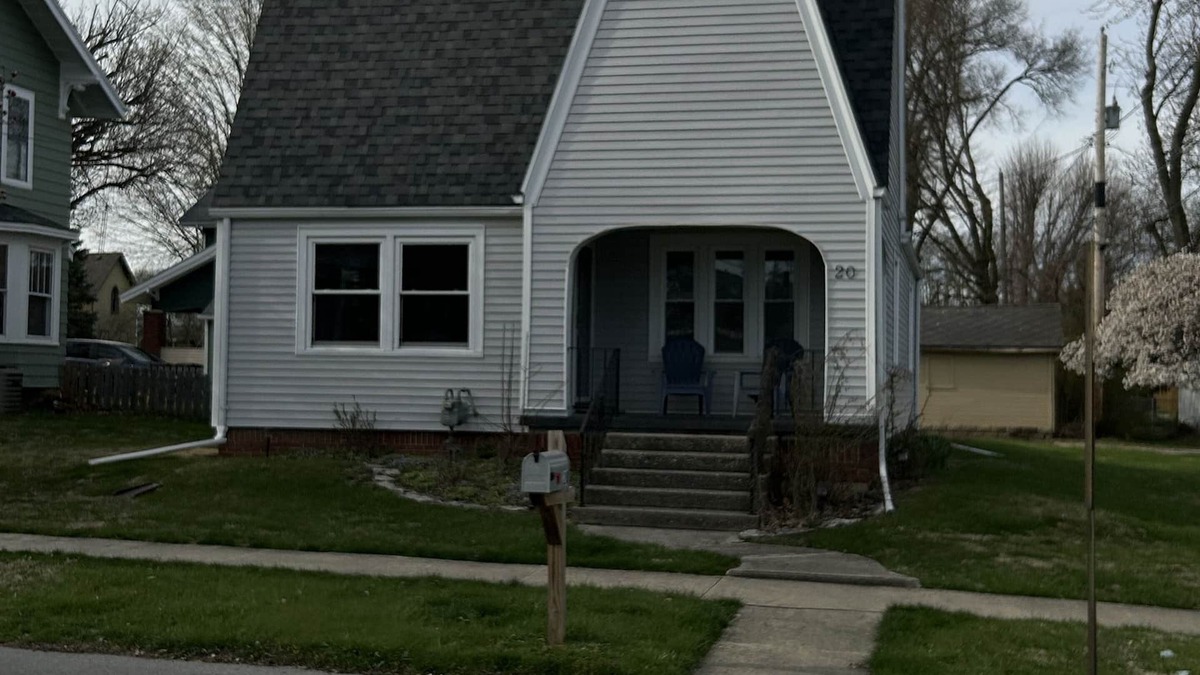 Tiffin House | Entire Home minutes from Tiffin & Heidelberg