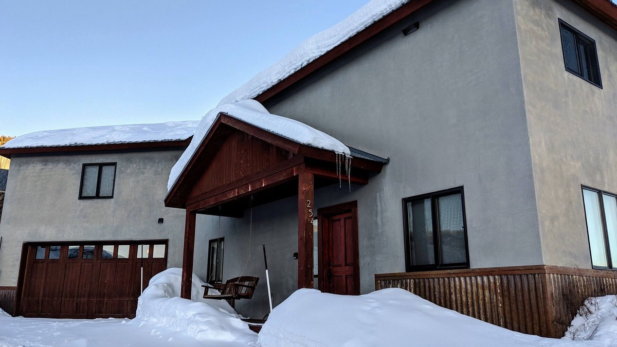 Crested Butte House | Entire home with stunning mountain views