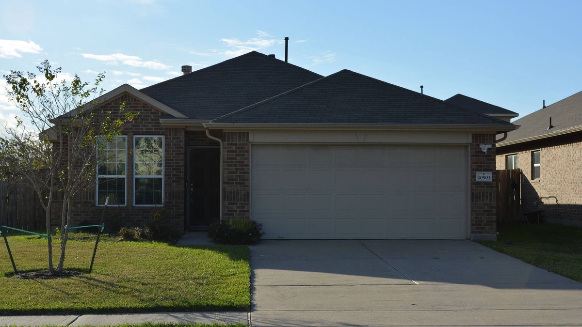 Barker House | Entire house hosted by Triple H Tourism LLC - Also offer Car Rental THTCars.com