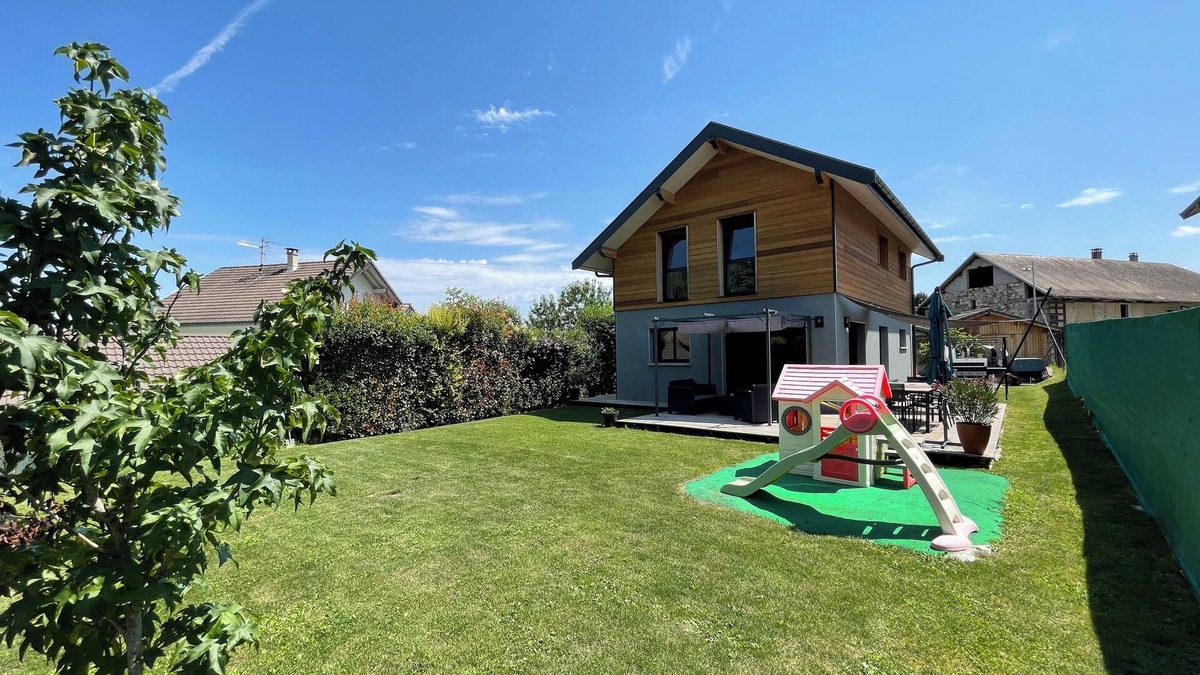 Etercy House | Entire house in quiet location.