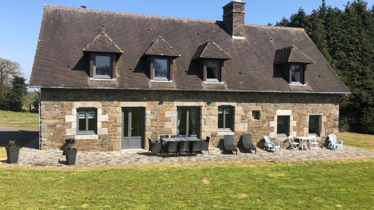 Fleury House | Entire house in the countryside near the beaches of the English Channel