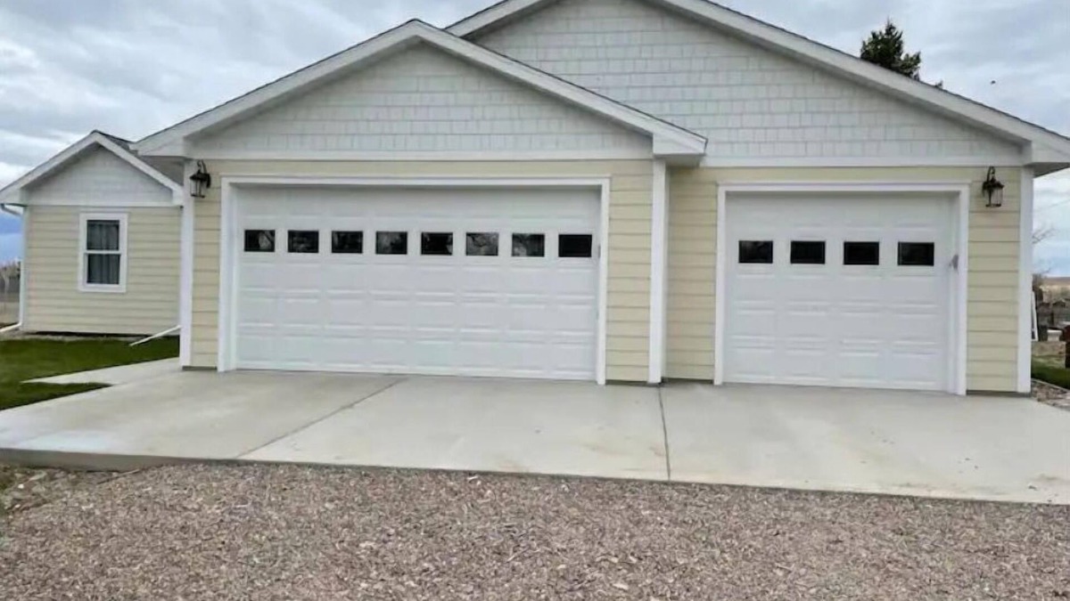 Cascade County House | Entire house in the quiet town of Fort Shaw