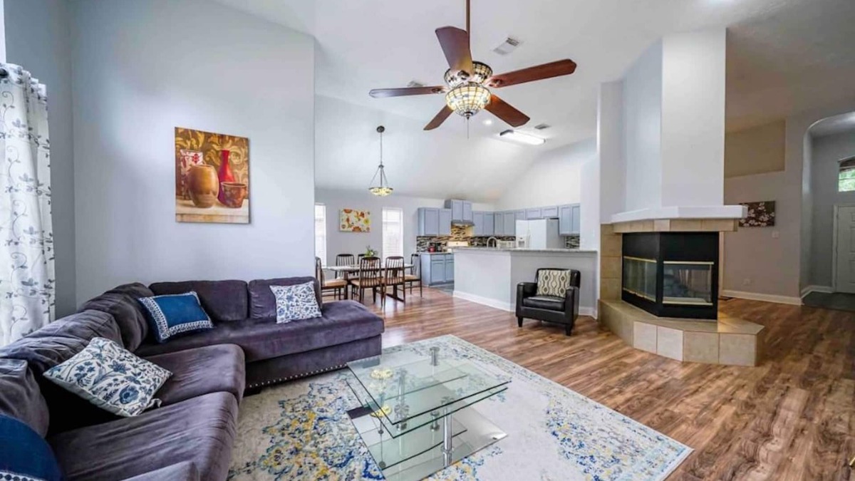Lakeville House | Entire House | Open & Spacious Home