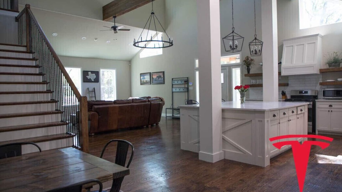 Quinlan House | ENTIRE LUXE CABIN ON 126 ACRES WITH 3 PONDS, TRAILS - SLEEPS 18