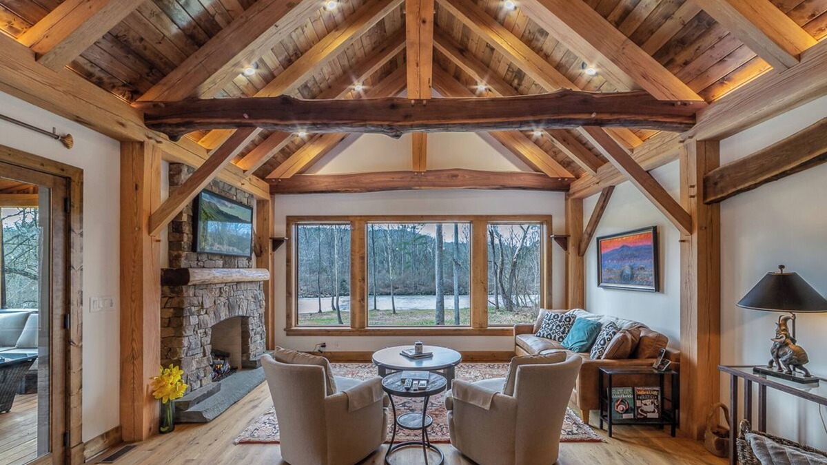 Rockbridge Baths Cottage | Entire luxurious cottage in Rockbridge Baths, Virginia