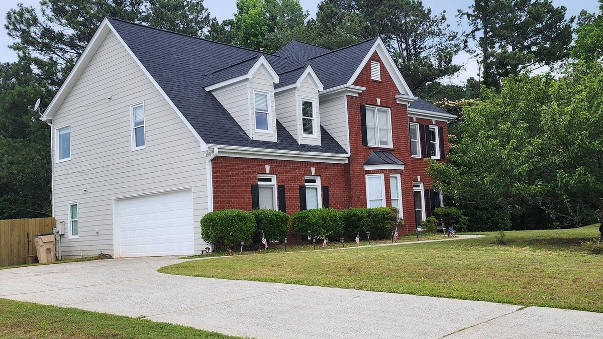 Woodstock Bed & Breakfast | Entire Luxury Home Sleep 12, Hi-Tech Kitchen, 1 GB/s Wi-Fi, Ideal Remote Worker