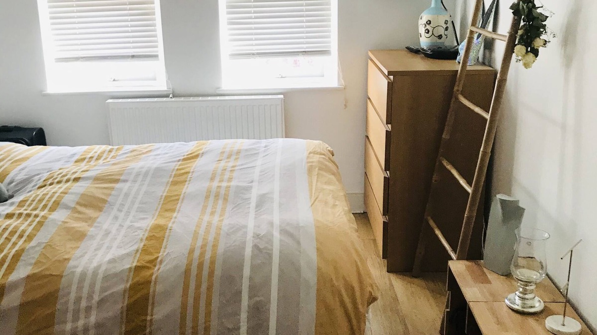 Fortune Green Apartment | Entire one bed flat in the heart of West Hampstead for Short-Let