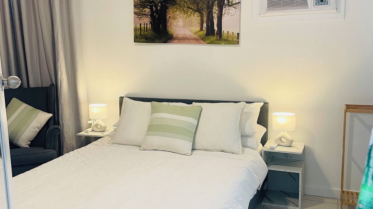 Norwood Apartment | Entire One Bed Room Unit in Norwood, Adelaide. 8 Min drive to the City Centre