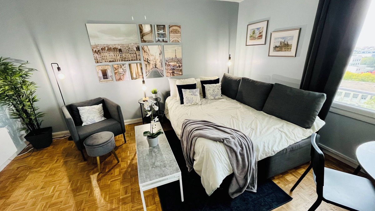 Maisons-Alfort Apartment | Entire rental unit in Maisons-Alfort, France