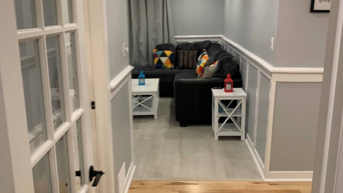 Timmins Apartment | Entire Tidy Executive Apartment