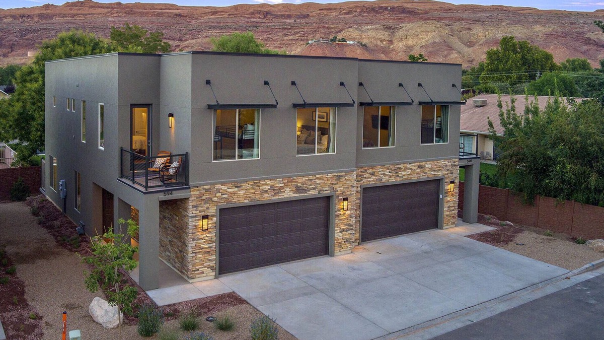 Moab House | Entrada at Moab 590 and 594 | Townies | Pool/Spa | Garage | Same Day Booking