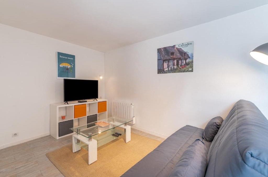 Bieville-Beuville Apartment | Entre Caen et la mer-Wifi Netflix parking gratuit Pas besoin de passe sanitaire