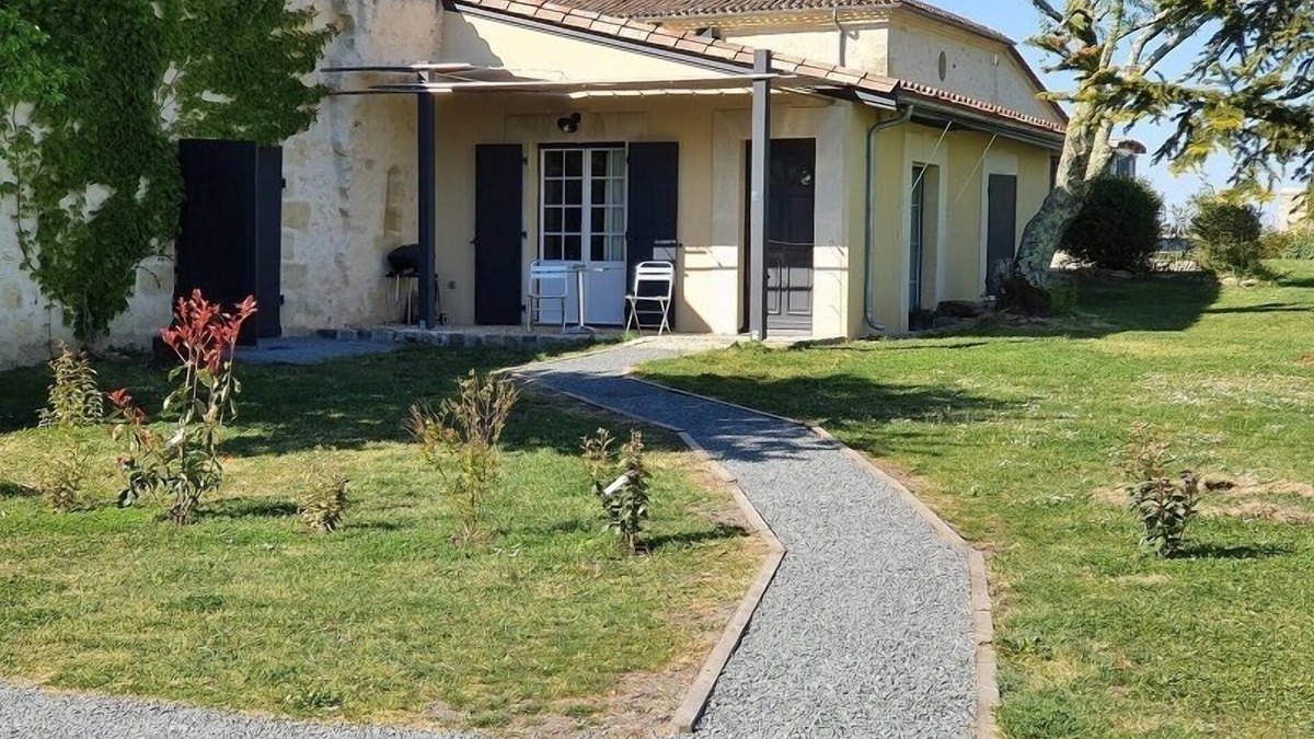Tizac-de-Curton House | Entre Ciel & Vignes - Tizac DE Curton
