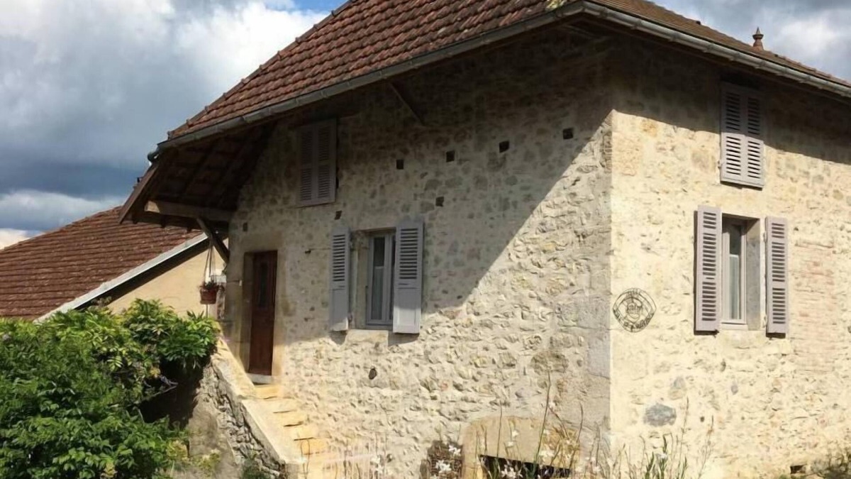 Pollieu House | Entre lac et Collines