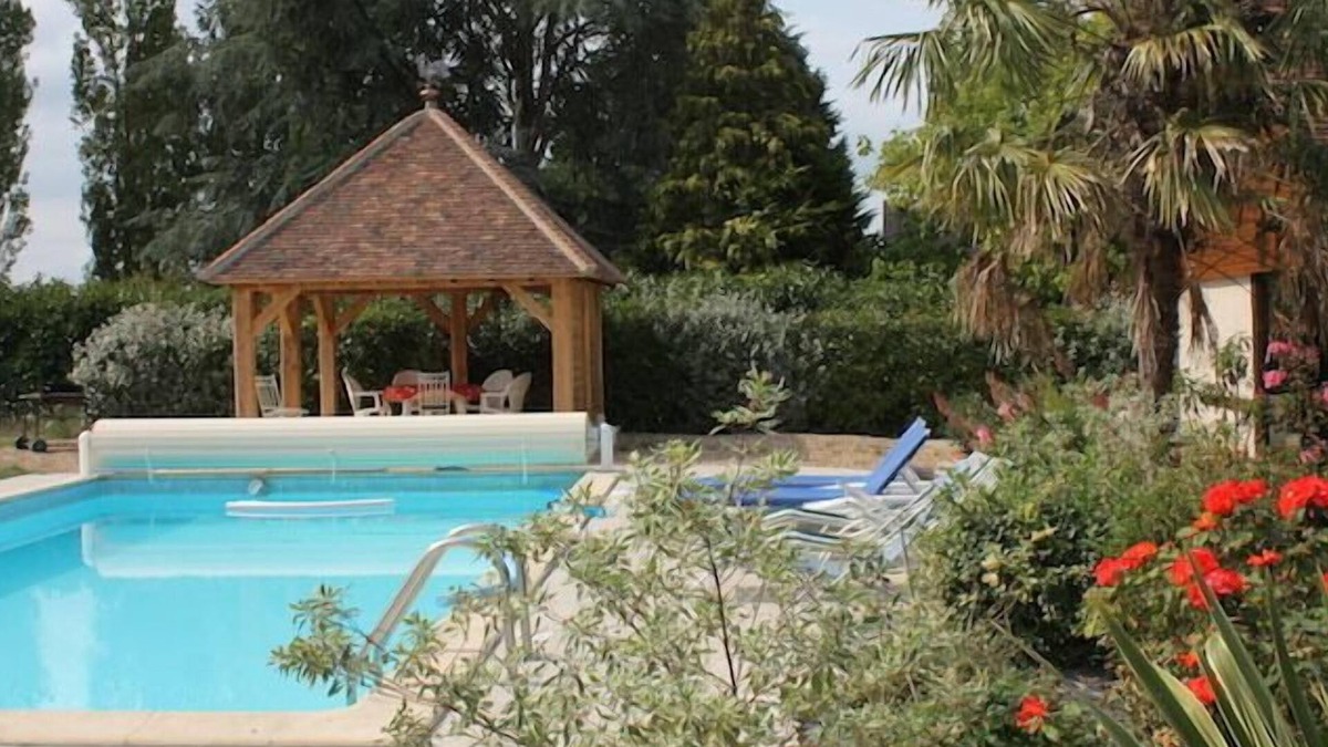 Fougeres-sur-Bievre House | Entre Vignes et Chateaux