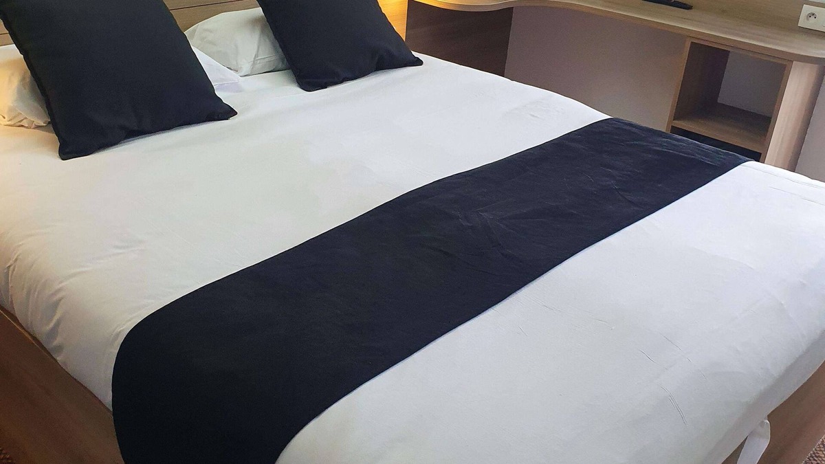 Loudeac Hotel | Enzo Hotels Loudeac By Kyriad Direct