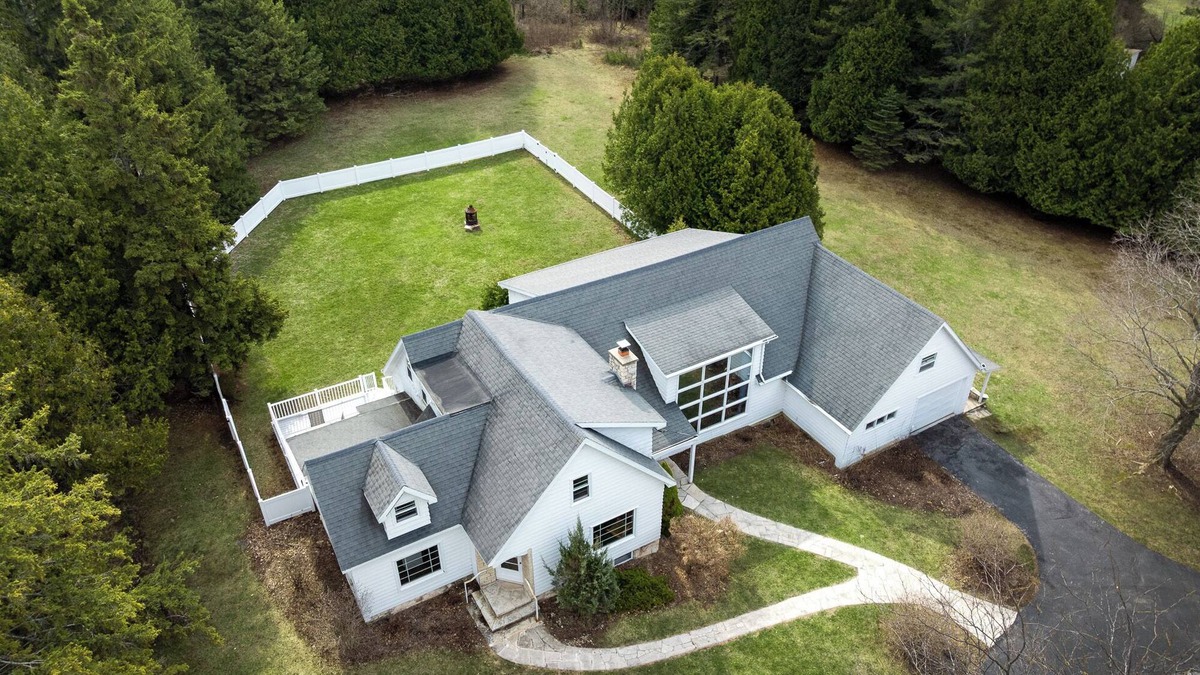 Ephraim Cabin | Ephraim home- Great for Families and Groups! Dog Friendly up to 4 dogs!