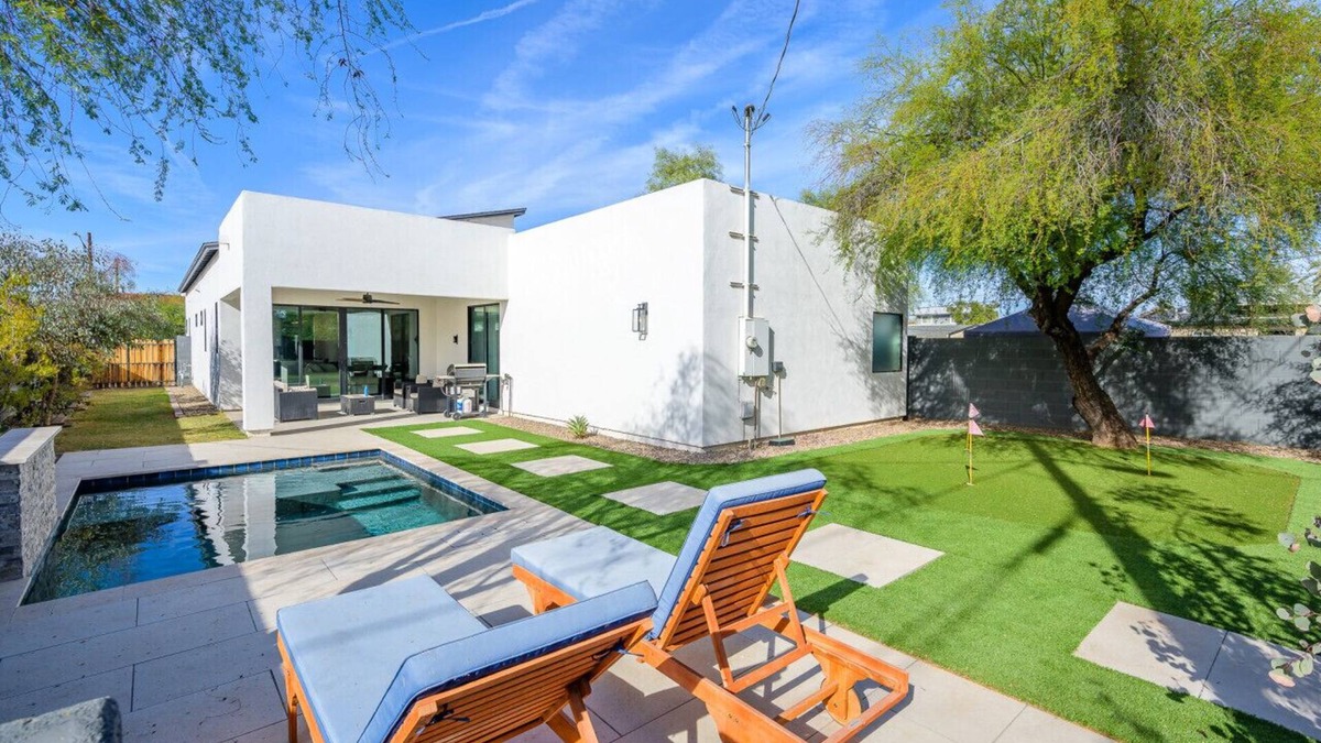 Encanto House | Epic 4BR w/Mini-Golf + Pool | Near Downtown