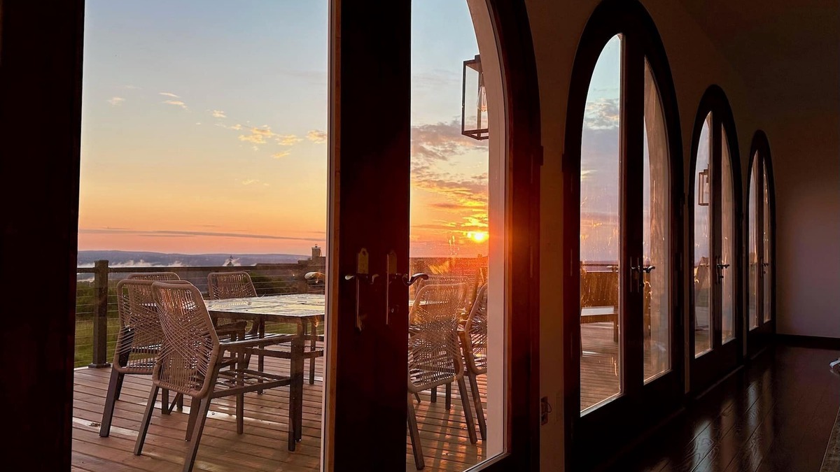 Cornwallville House | EPIC mountain views close to Windham