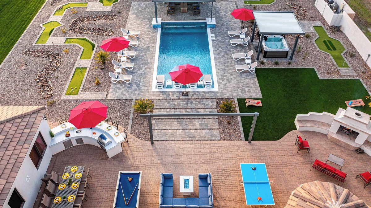 Chandler House | Epic Resort: Pool, Hot Tub, Pickleball & More!