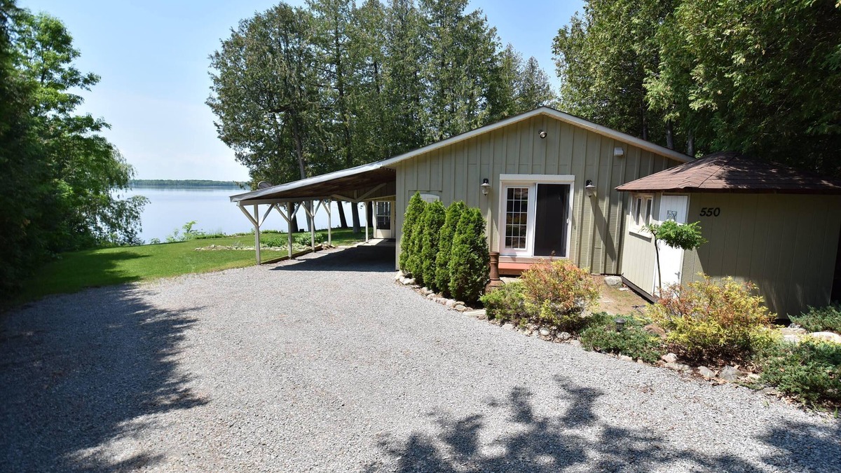 Whitewater Region Cottage | Epic Sunsets - Waterfront Cottage 4 Bedrooms, 2 Bathrooms