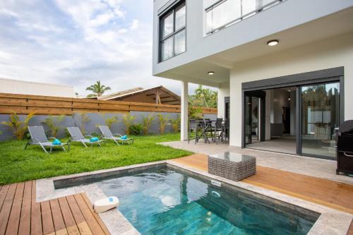 La Saline Les Bains Villa | Epicure
