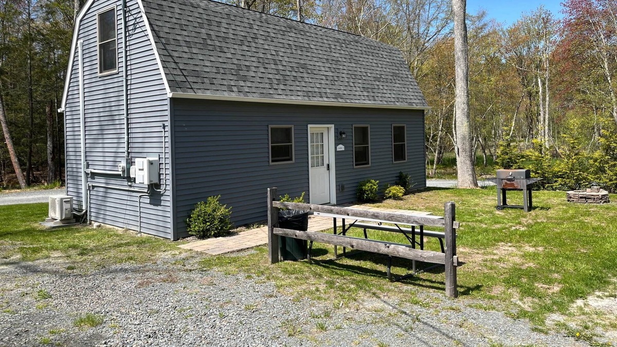 Tafton Cabin | Epply 1 - Lakeside Cabins