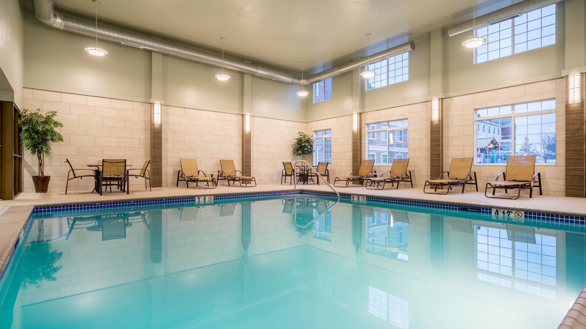 East Texas Condo | Equipped Suite | Free Breakfast + Fitness Center + 24-hour Business Center