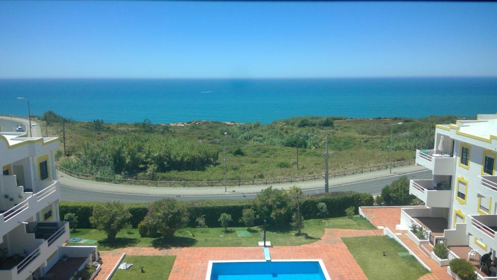 Mafra Apartment | Ericeira penthouse with total sea view