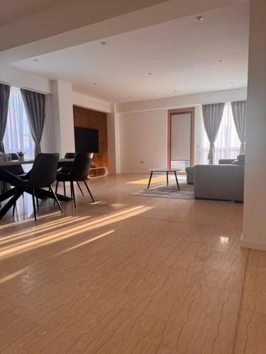 Curtea De Arges Apartment | Eroilor Apartments