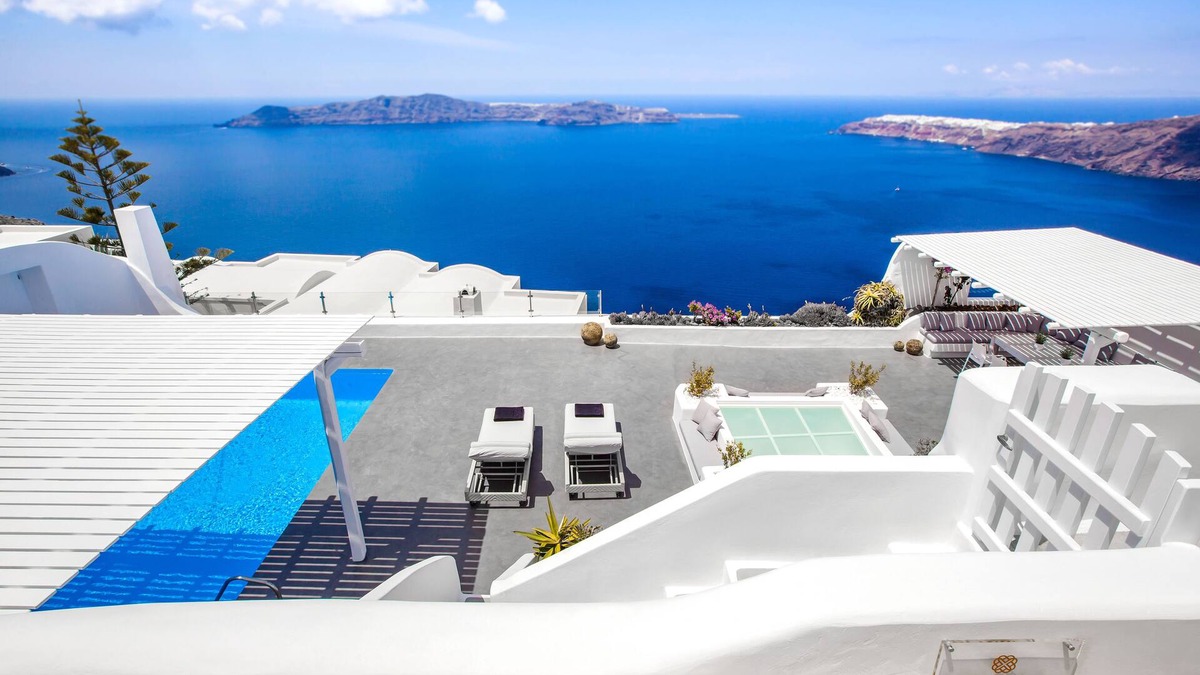 Imerovigli Villa | Erossea Villa with Private Heated Pool and Jacuzzi, Santorini, Greece