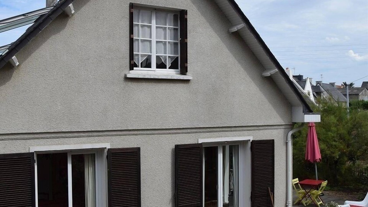 Erquy House | Erquy house quiet 2 steps from the beaches, very close to the center. Authorized animal