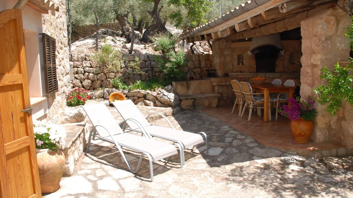 Fornalutx Cottage | "ES CLOT" CHARMING STONE COTTAGE IN OLIVE GROVE, BBQ, WIFI.PRIVACY