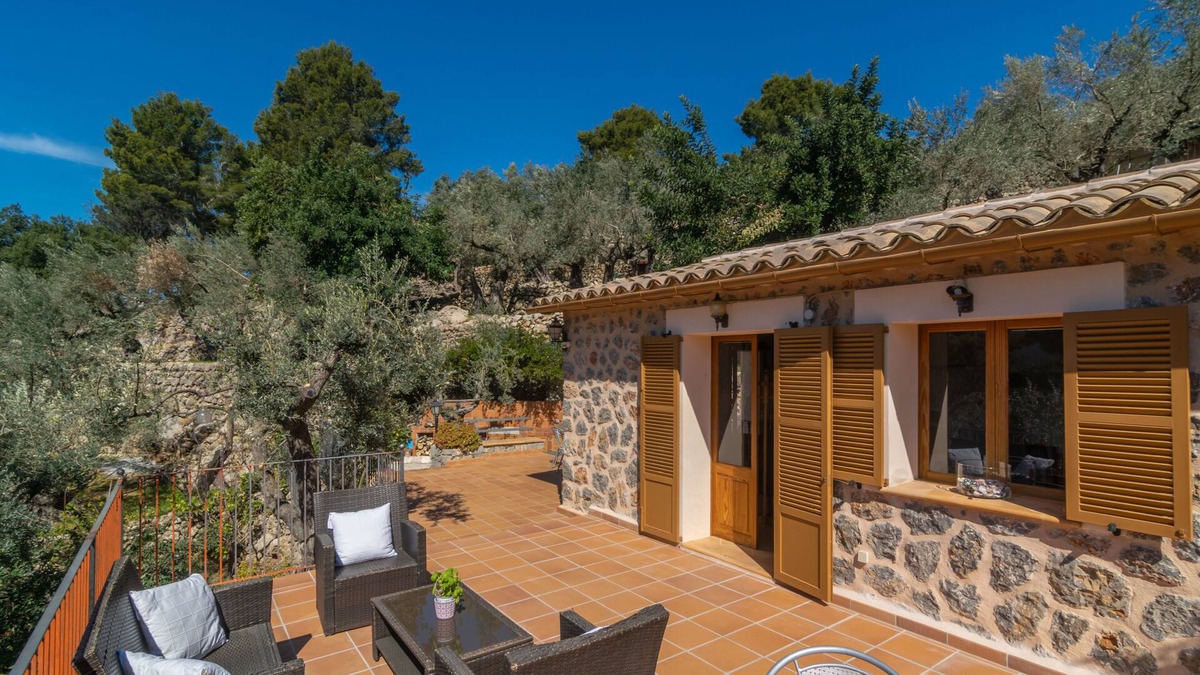 Fornalutx House | ES COLL D'EN PASTOR - Beautiful stone house with spacious terraces amidst the mountains. F
